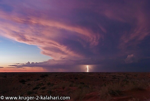 Kgalagadi-Lightning-storm-KielieKrankieCamp.jpg