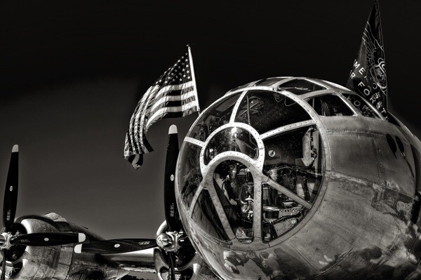 Eckert_BW_7_Contrast.jpg