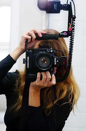 me_with_flash_gear_in_mirror.jpg