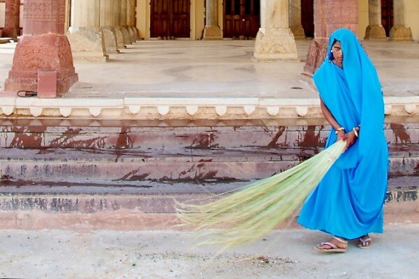1. The Look - Amber, India - Copyright 2011 Ralph Velasco